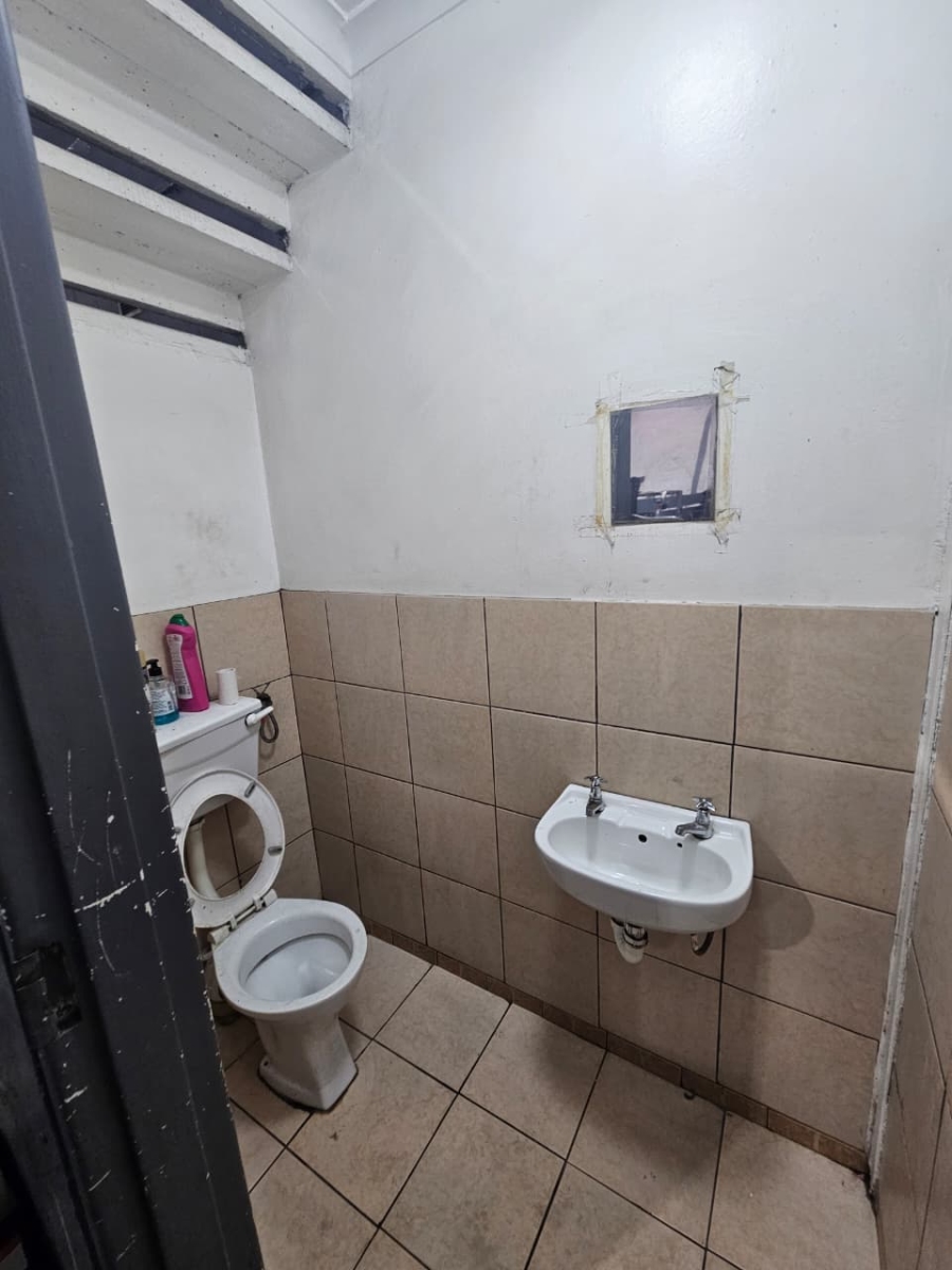 To Let Commercial Property for Rent in Stikland Industrial Western Cape